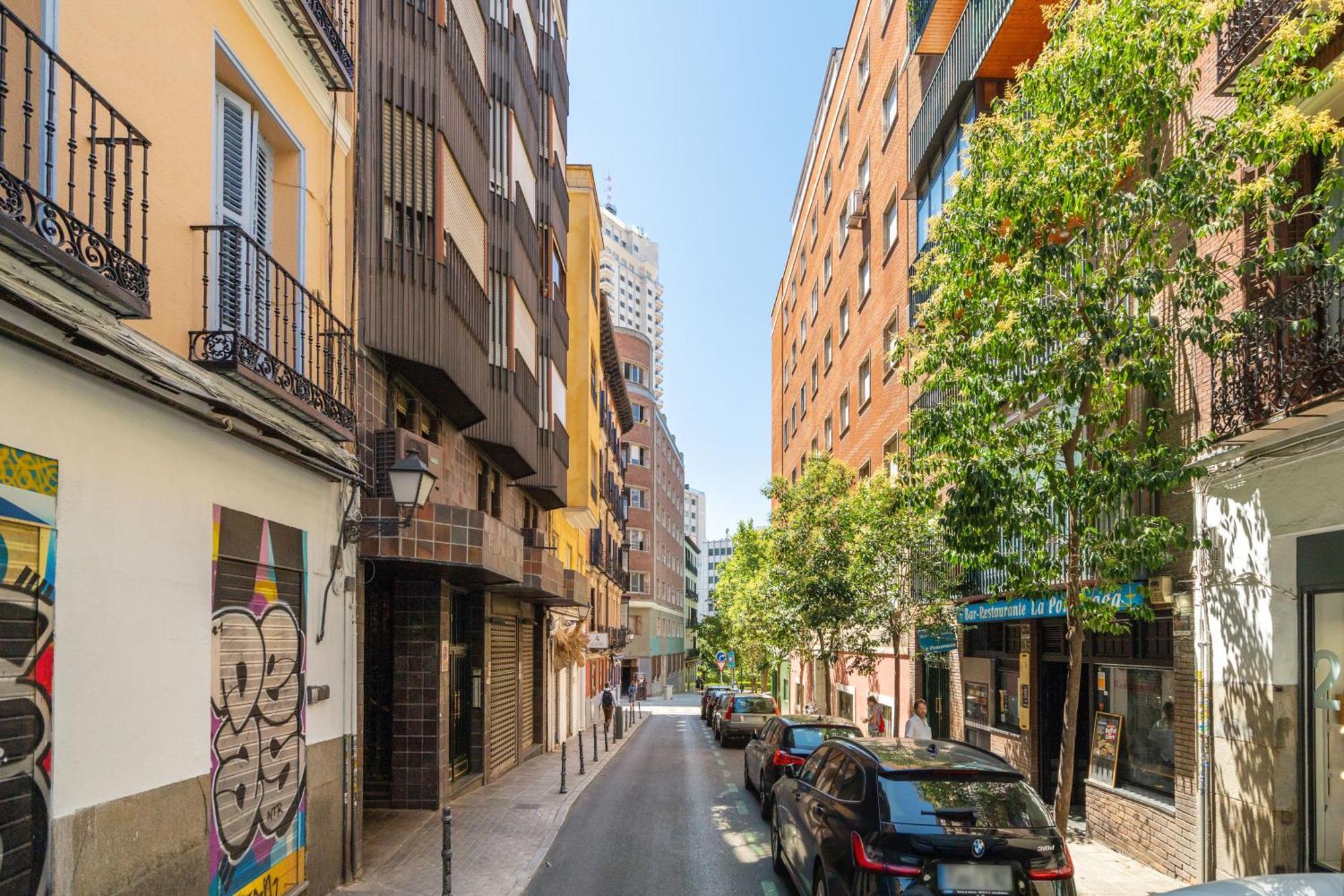 Estudios En Plaza Espana. Centro De Apartamento Madrid